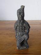 Stara figurka chińska terakotowy żołnierz   zobacz koniecznie 