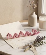 Napis dekoracyjny MAMA z serduszkiem Pudrowy Róż Stojący na Dzień Matki