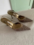 Złote sandały Ballin - włoska elegancja na wyjątkowe okazje.