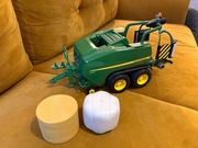 John Deere Prasa rolująca do słomy C441R - Bruder 02032 