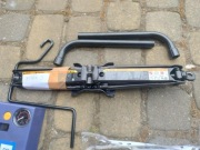 Lewarek podnośnik Opel Astra J 
