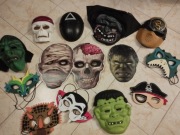 Zestaw masek 14szt Hulk jeż kościotrup wampir 
