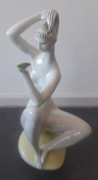 Dziewczyna z lustrem Janos Torok porcelana 