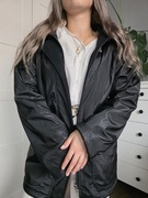 Przeciwdeszczowa wodoodporna kurtka damska z kapturem na polarku