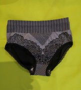 Majtki figi modelujące brzuch i pośladki M L