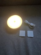 Lampka nocna z czujnikiem ruchu. 