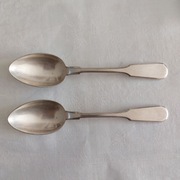 Dwie duże, ciężkie łyżki - Henneberg