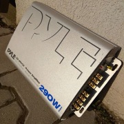 Pyle SA 2600X - Wzmacniacz samochodowy 290 W/20A - USA 