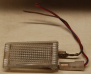 LAMPKA DRZWI PRZÓD AUDI A4 B5 ORYGINAŁ 