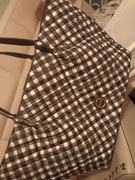 Shoperka Pinko, duża, może być na plażę.