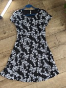 Damska letnia sukienka, zdobiona  Stella Morgan 40