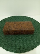 Skrzyneczka rzeźbiona PRL