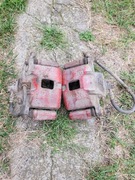 Opel Frontera B zacisk hamulca przód lewy i prawy