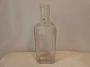 stara buteleczka po soku warzywnym