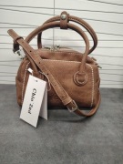 Torebka brązowa listonoszka kuferek