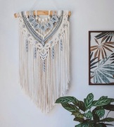 Makrama, dekoracja ścienna w stylu boho. 