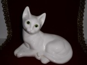 Figura Kota Fajans z Delft Szklane Oczy