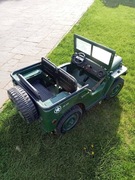 Jeep Willys na akumulator 
