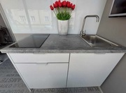 Aneks kuchenny. Zestaw mebli; blat, zlew+płyta ceramiczna, akryl