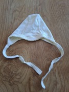 Wiązana czapka chłopięca 0-3M 