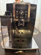 Ekspres DELONGHI ECAM 23.460.B Cappucino