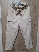 Kremowe cienkie spodnie 36(s)