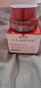 Clarins Krem na dzień Super Restorative do każdego rodzaju skóry