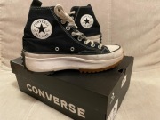 Converse Run Star Hike Hi 166800C Black-White Gum 39 (6,5) 