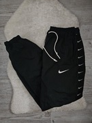 Spodnie dresowe Nike Rozmiar L Czarne Dres dresy Nike Swoosh y2k