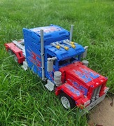 Sprzedam duża ciężarówkę z klocków LEGO 