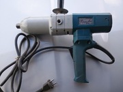 Klucz udarowy GDS 24 Bosch