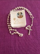 Różaniec z perełek biały do Pierwszej Komuni Świętej + pudełeczko na Różani