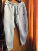 Spodnie Nike Tech Fleece
