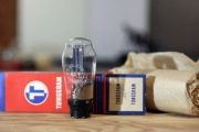 Lampa prostownicza Tungsram AZ1 NOS NIB 