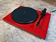 Pro-Ject Debut III Piano RED