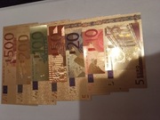 Złote banknoty Euro. kolorowe 