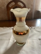 Biało złoty wazon vintage pozłacany