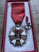 Order Sztandaru Pracy z miniaturką i pudełkiem 