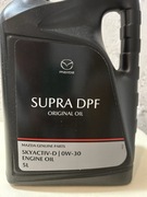 Nowy, oryginalny olej silnikowy do samochodów Mazda z silnikiem diesla.