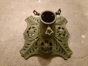 Piękny stojak do choinki.