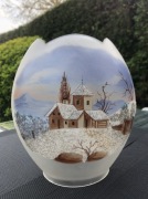 Klosz z epoki pejzaż zimowy /lampa naftowa wys.19cm 