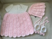 Sukienka czapeczka i buciki dla niemowlaka 0-3 miesiące