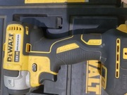 Zakrętarka Dewalt DCF887 18V