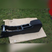 Podłokietnik tuner środkowy Nissan Pulsar 2017