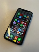 IPhone 11 czarny 64GB+Etui QuadLock