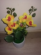 Piękny sztuczny żółty storczyk 