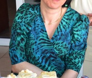 Przepiękną bluzka w odcieniu turkusu.