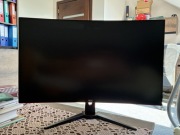 Monitor zakrzywiony 31,5 cala AOC