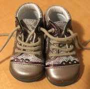 Cudne skórzane trzewiki rozm. 18 wkł. 11 cm j.nowe