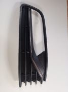 VW POLO 6C0 kratka zderzaka prawa